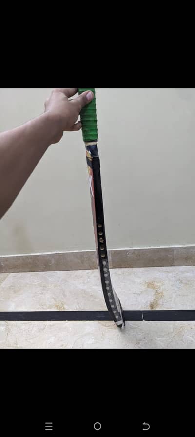 Cricket bat