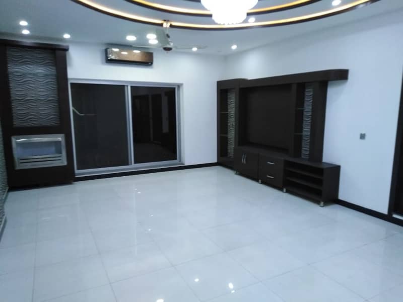 1 Kanal Like New Upper Portion Available For Rent In Oversease B Ext Block Bahria Town Lahore 31