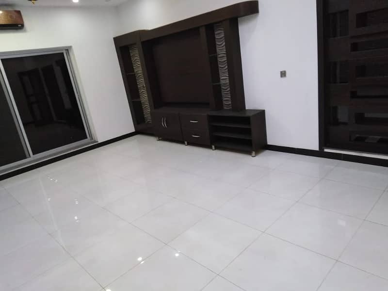 1 Kanal Like New Upper Portion Available For Rent In Oversease B Ext Block Bahria Town Lahore 37