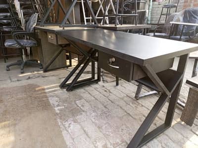 Workstations/Conference Tables/Reception Counters/Executive Tables