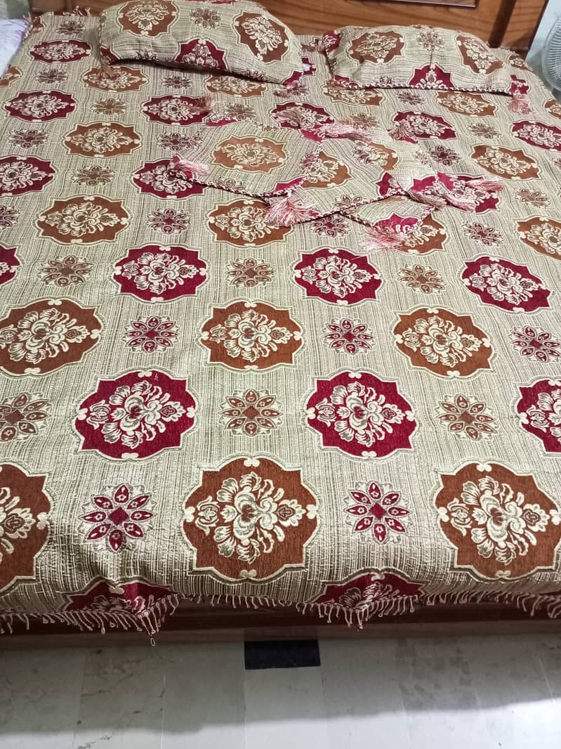 Bridal bedsheet, urgent sale. 1