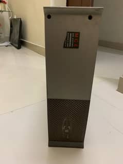 MGE Evolution S 3000 RT 2U UPS, 220-240V, 16A, 50/60Hz - USED