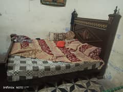 King bed for sell 03332444000 0