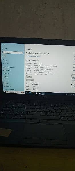 Dell i7 8th generation RAM:16 SSD:512 touch screen 3