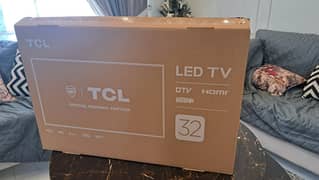 TCL LED TV - MODEL 32D3400 (NEW)