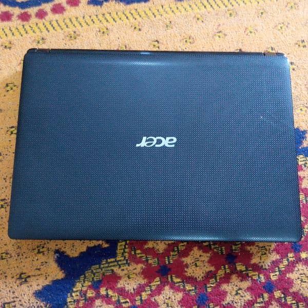 acer core i3 first generation 9