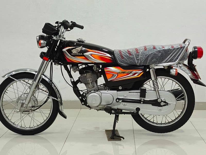 Honda CG 125 2022 Model 2