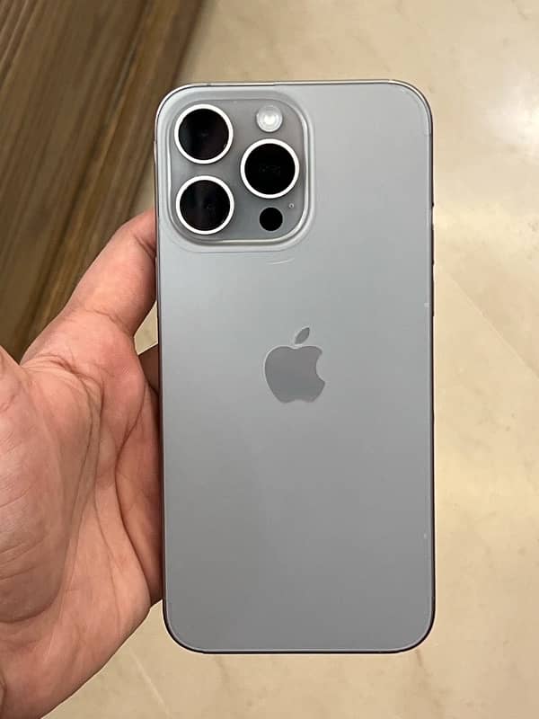 Iphone 15 pro max 2