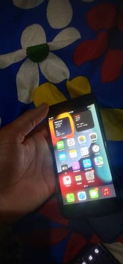 I phon 7plus non pta Price 27000