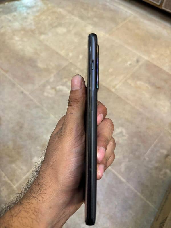 oneplus 10 pro only one month used 1