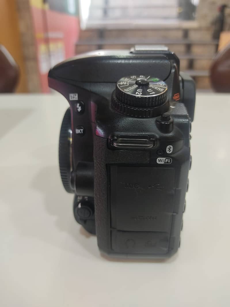 Nikon D7500 Body Only 4