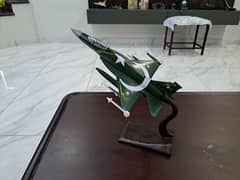 Pakistan Air Force JF-17 Thunder Aircraft Model (Pakistan Flag Livery)