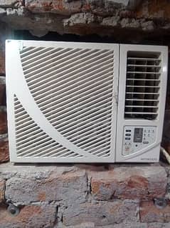 0.75 ton ac in very good condition not repir not fault