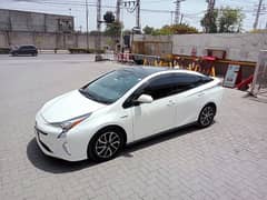 Toyota Prius 2017