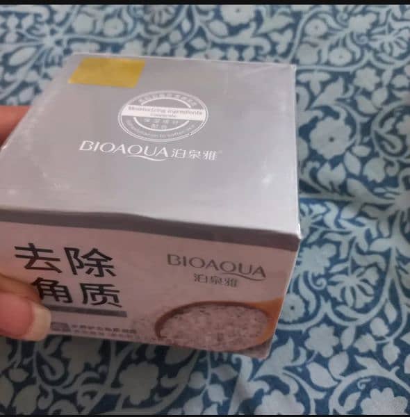 Bioaqua Exfoliating Rice Gel Face Scrub 1