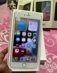 I phone,6s plus,03255503415 my WhatsApp.