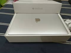 Apple mac book 8/256 imported