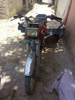 Loder Riksha ROHI Bike