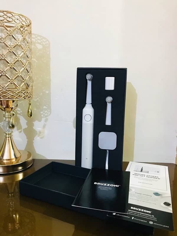 bruzzoni luxury design wall street electric toothbrush set white 7