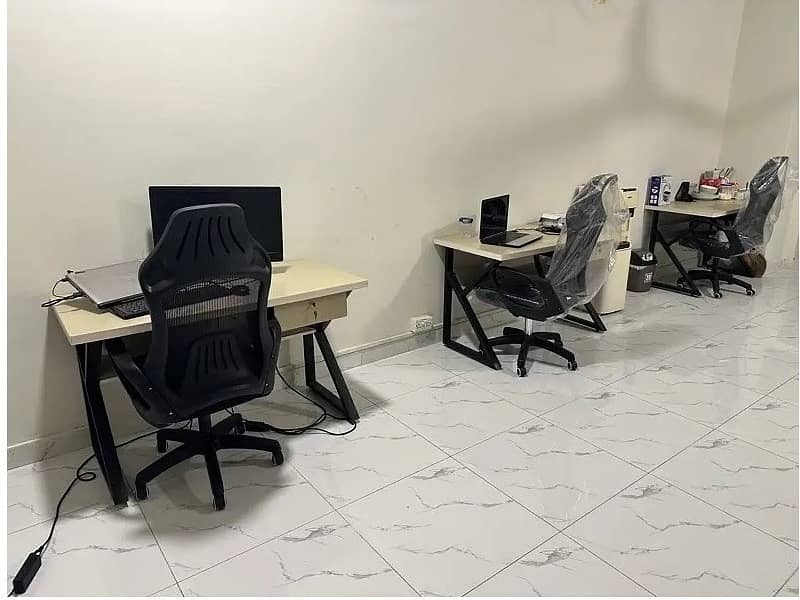 Fully Furnished Area 500 Square Feet Office Available For Rent Real Pictures Gulberg 3 Lahore 3