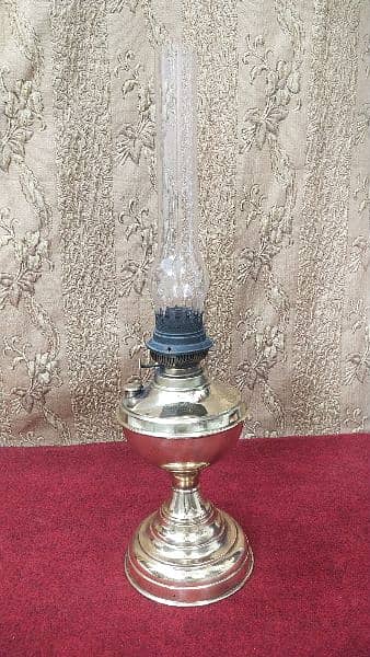 Vintage brass oil lamp 0