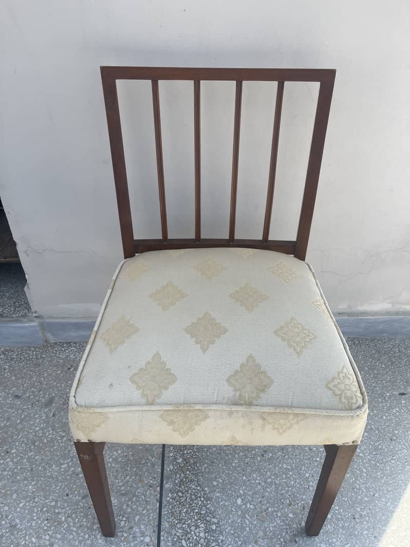 Chair For Sale | wooden Chairs | good condition | Chairs Set 1