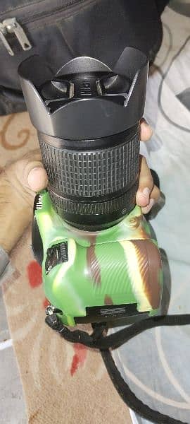 Nikon D7100 Camera 18-140 Lens 4