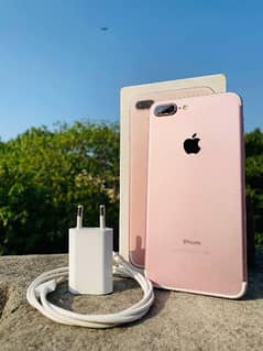 iphone 7 plus With Box charger | PTA approved