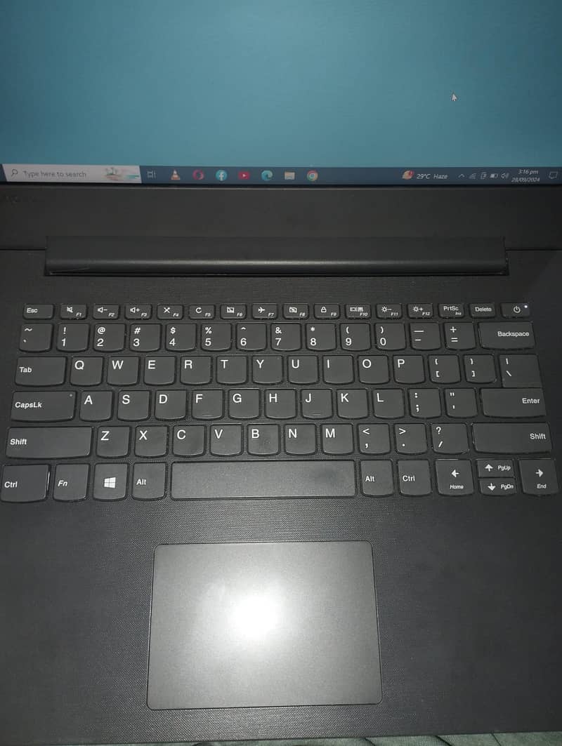 Lenovo Laptop 5