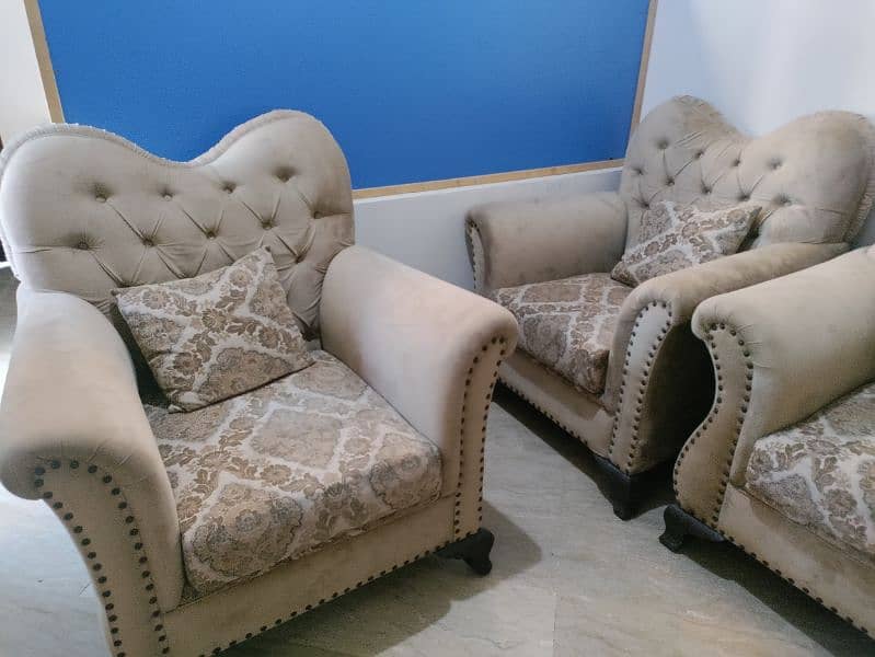 sofa set for sale in lahore ( Good condition) 3