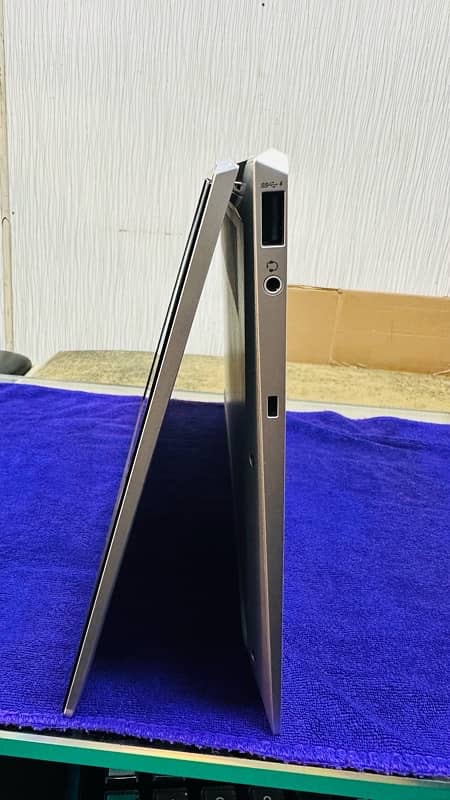 Hp Elitebook 1030-G8 1