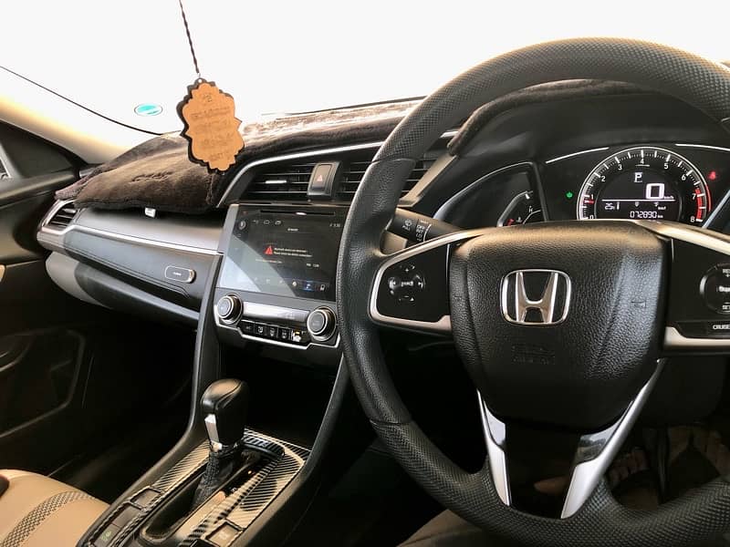 Honda Civic Oriel 2021 4