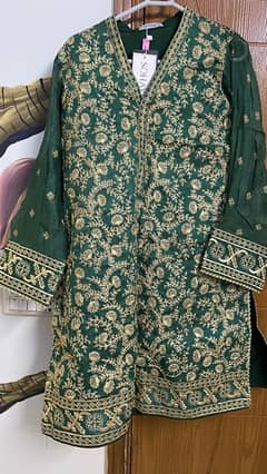 embroidered shawar kameez