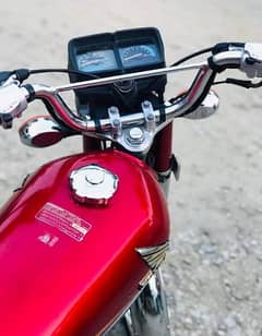 Honda CG 125 model 2009 for urgent sale