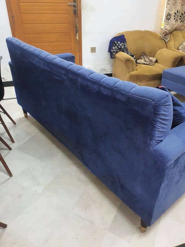 L shaped sofa, used 1