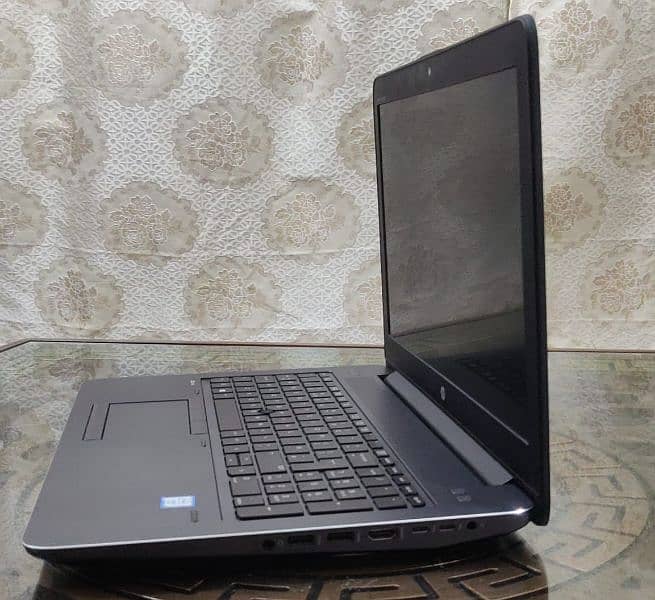 HP Zbook workstation i7 7th - 4GB Nvidia Quadro 3