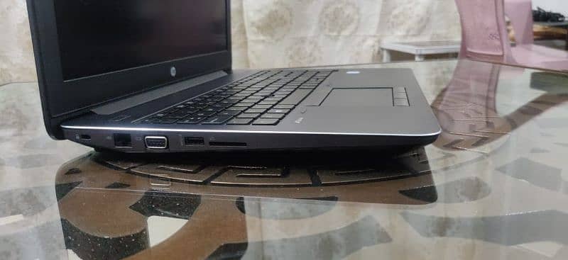 HP Zbook workstation i7 7th - 4GB Nvidia Quadro 4