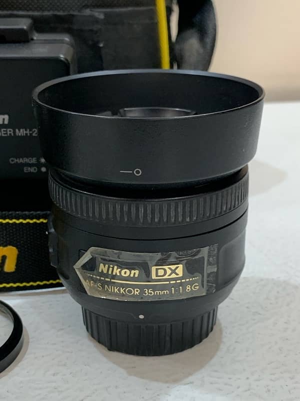 NIKON D3400 Camera with NIKKOR 18-55mm LENS & AF-S NIKKOR 35mm 1:1.8G 3