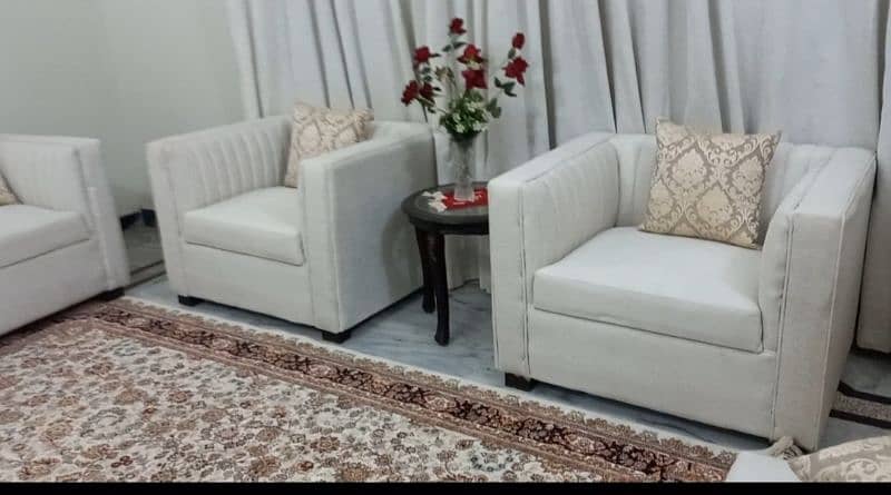 Brand New Sofa Set  7 seater with  extra one seating table 9