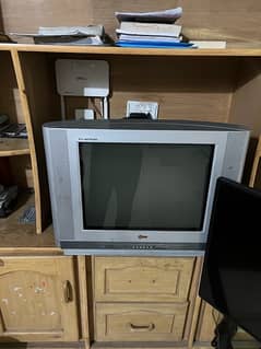 LG Flatron TV lush condition for sale 10/10