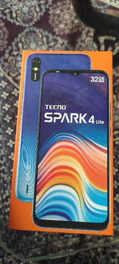 Tecno Spark 4Lite