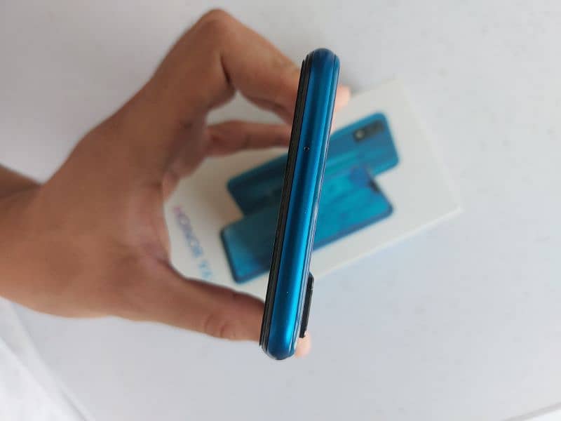 Honor 9x lite 4gb 128gb Brand new Condition 1