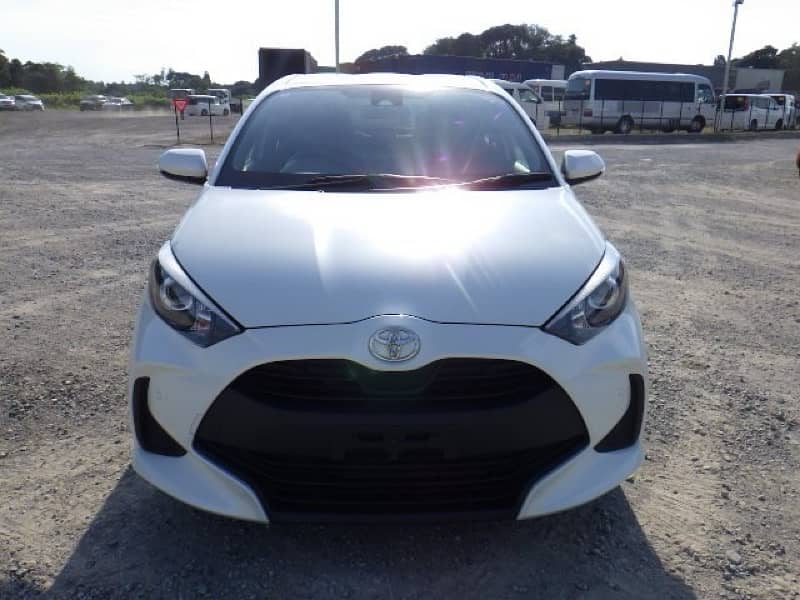 Toyota Yaris 2021 4