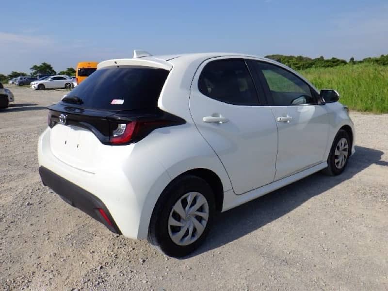 Toyota Yaris 2021 9