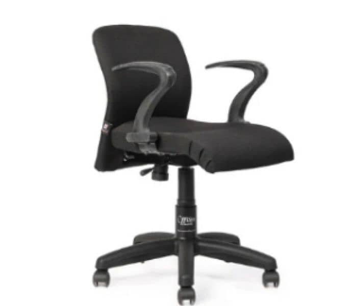 branded master computer chair,, 7 month used 0