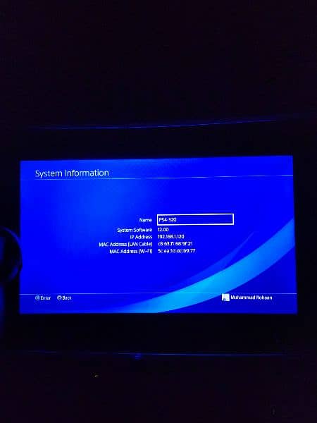 PS4 Slim 500GB Bundle – Like New! 4