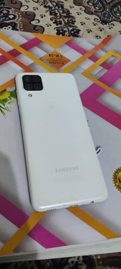 Samsung A12