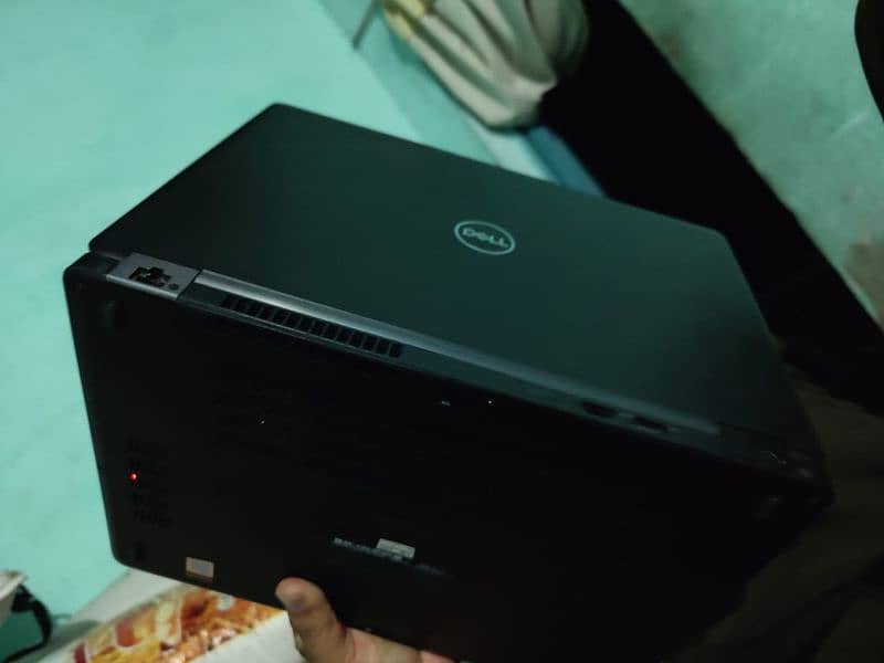 Dell Latitude 5490 0