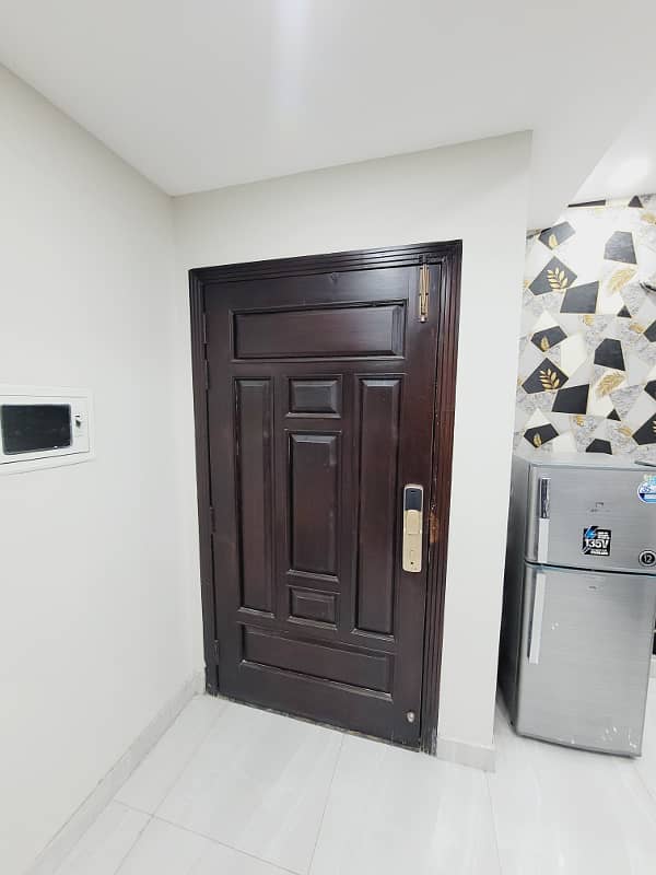 5.33 MARLA PLAZA FOR SALE IN QUAID BLOCK BAHRIA TOWN LAHORE 28