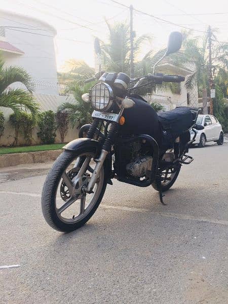 Suzuki 150 Mint condition urgent sell 4